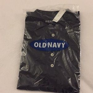 Old navy black polo t shirt